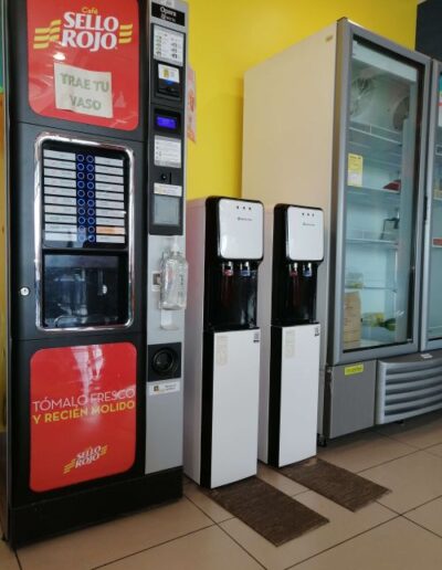 Dispensador de Agua Conectado a la Red Hidraulica